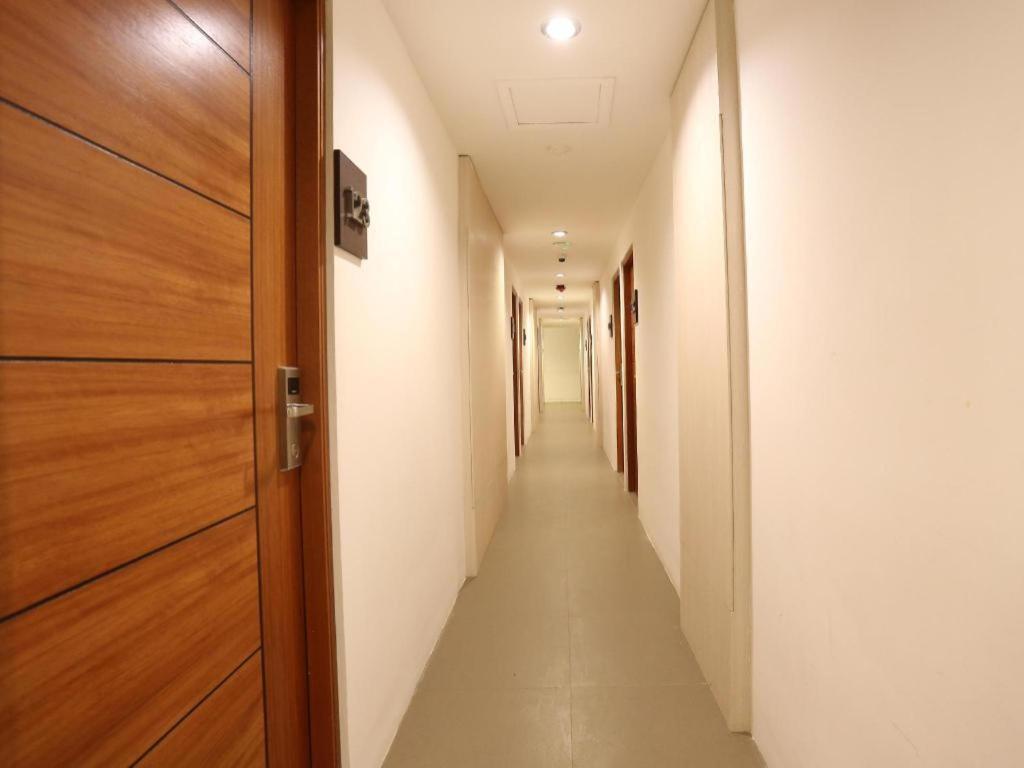Fovere Hotel Palangkaraya Exterior photo